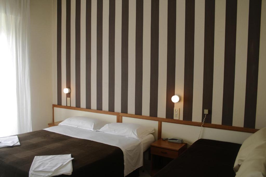 Hotel Esplanade Rimini Værelse billede